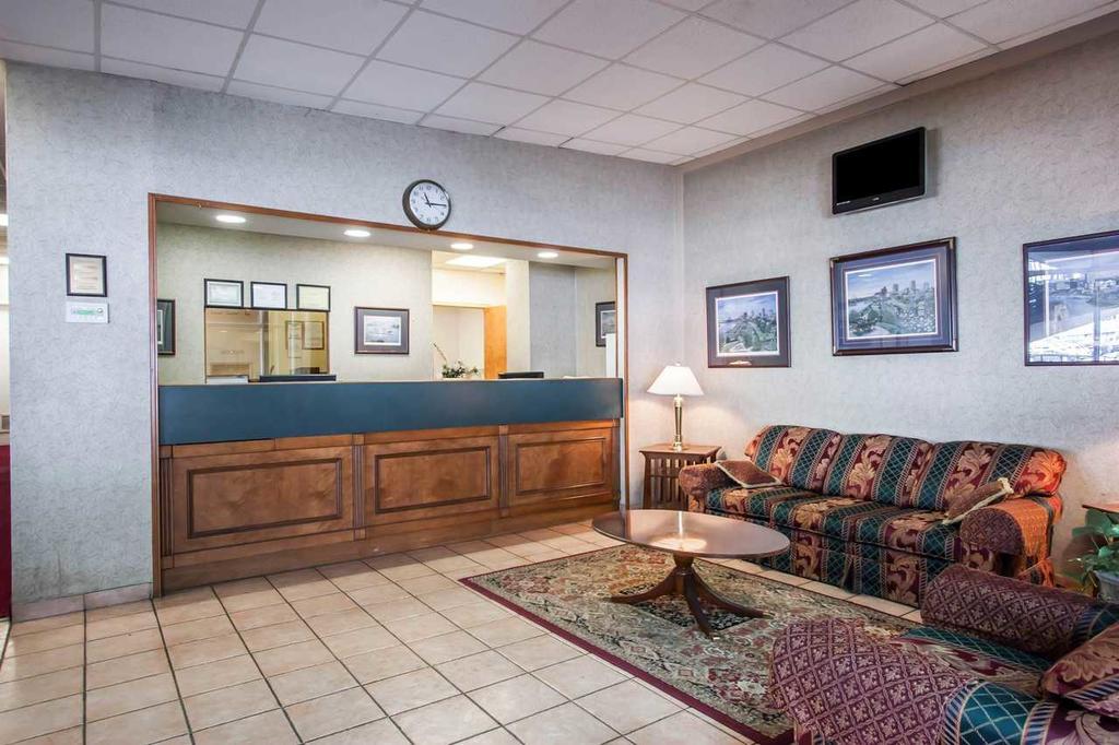 Econo Lodge Downtown Memphis Zewnętrze zdjęcie